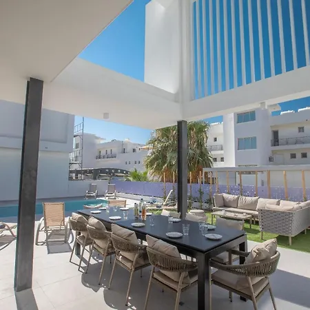 Ferienvilla Kube Für 12 Personen In Ayia Napa